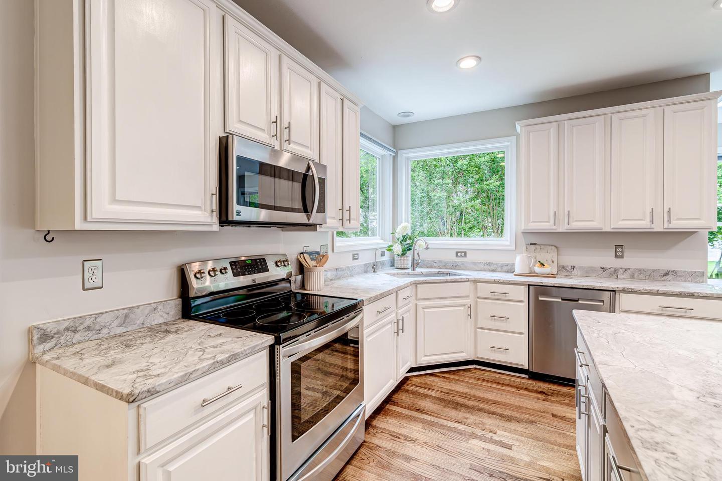 5107 DOYLE LN, CENTREVILLE, Virginia 20120, 4 Bedrooms Bedrooms, ,3 BathroomsBathrooms,Residential,For sale,5107 DOYLE LN,VAFX2242874 MLS # VAFX2242874