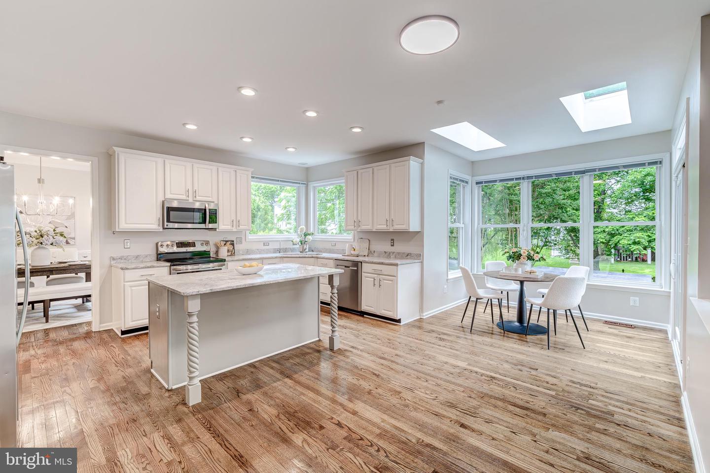 5107 DOYLE LN, CENTREVILLE, Virginia 20120, 4 Bedrooms Bedrooms, ,3 BathroomsBathrooms,Residential,For sale,5107 DOYLE LN,VAFX2242874 MLS # VAFX2242874