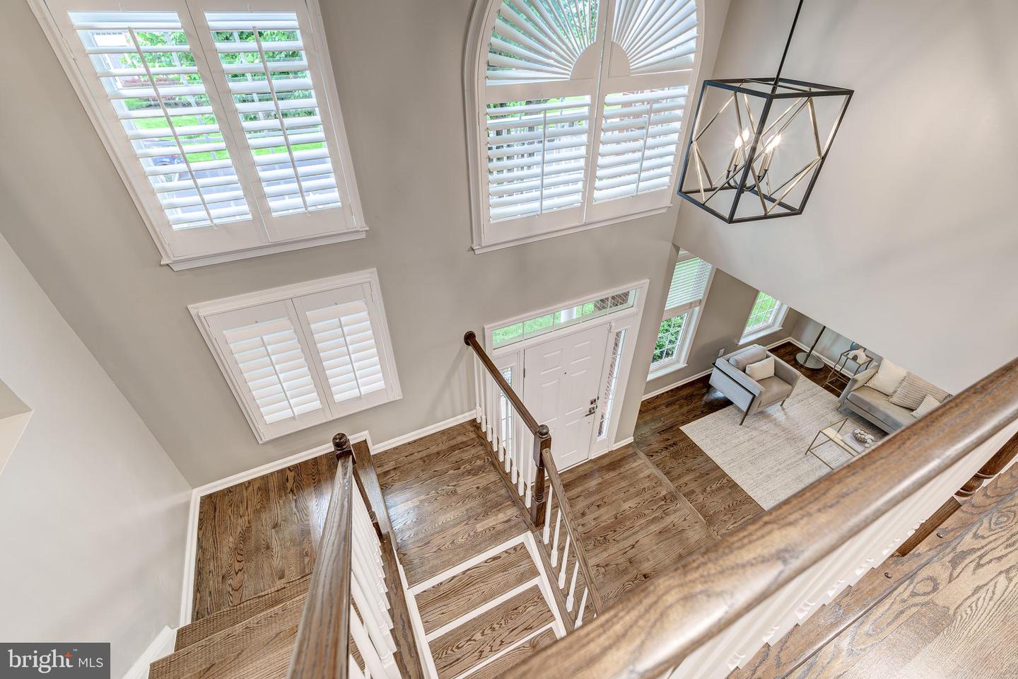 5107 DOYLE LN, CENTREVILLE, Virginia 20120, 4 Bedrooms Bedrooms, ,3 BathroomsBathrooms,Residential,For sale,5107 DOYLE LN,VAFX2242874 MLS # VAFX2242874