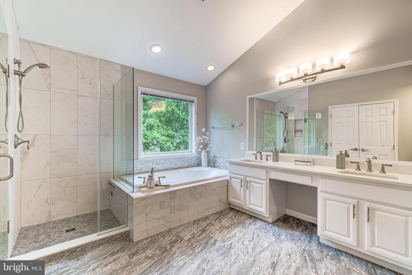 5107 DOYLE LN, CENTREVILLE, Virginia 20120, 4 Bedrooms Bedrooms, ,3 BathroomsBathrooms,Residential,For sale,5107 DOYLE LN,VAFX2242874 MLS # VAFX2242874