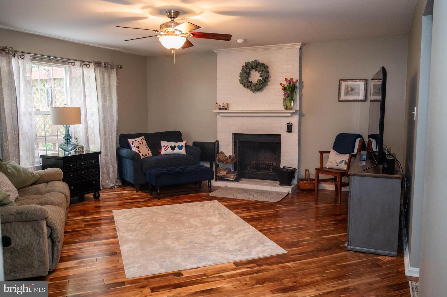 9348 AMARYLLIS AVE, MANASSAS, Virginia 20110, 5 Bedrooms Bedrooms, ,2 BathroomsBathrooms,Residential,For sale,9348 AMARYLLIS AVE,VAMN2008384 MLS # VAMN2008384