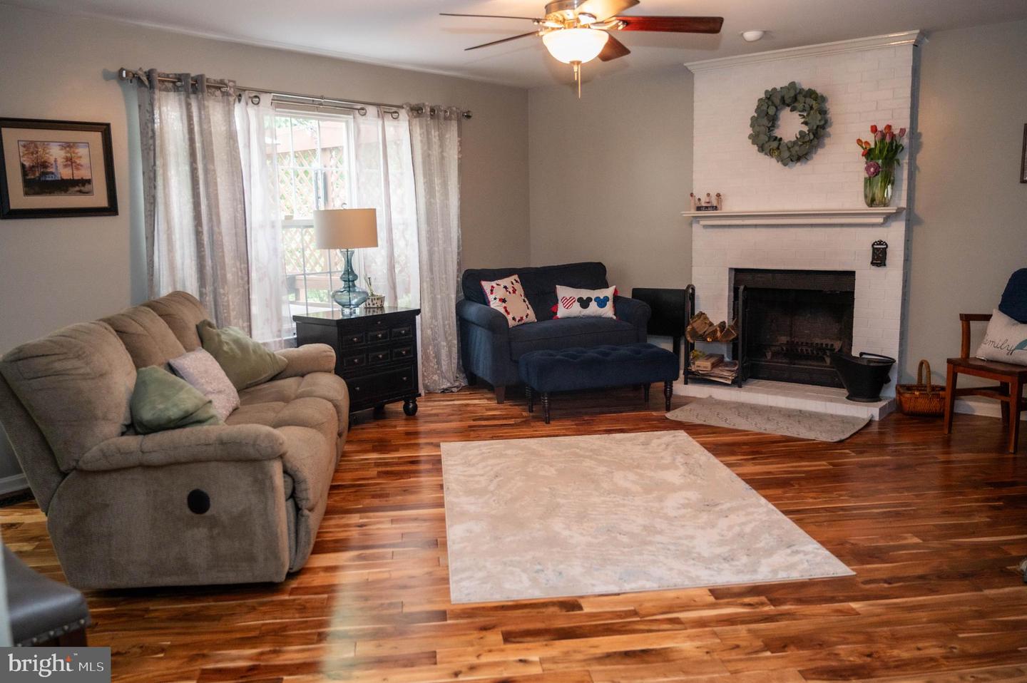 9348 AMARYLLIS AVE, MANASSAS, Virginia 20110, 5 Bedrooms Bedrooms, ,2 BathroomsBathrooms,Residential,For sale,9348 AMARYLLIS AVE,VAMN2008384 MLS # VAMN2008384