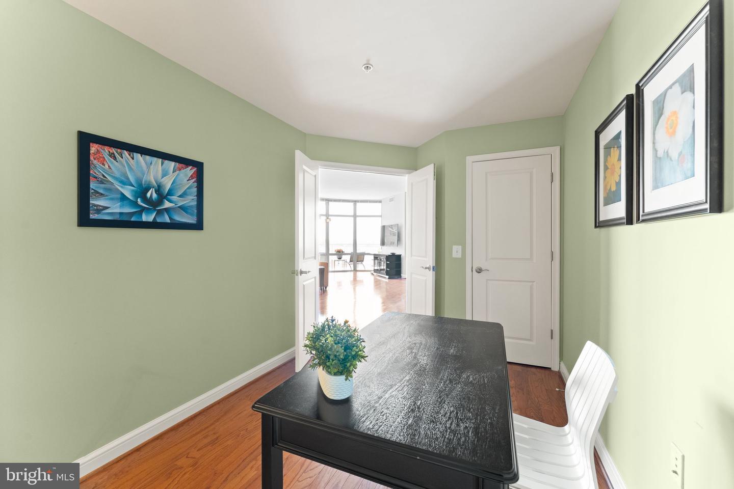 11990 MARKET ST #701, RESTON, Virginia 20190, 2 Bedrooms Bedrooms, ,2 BathroomsBathrooms,Residential,For sale,11990 MARKET ST #701,VAFX2242742 MLS # VAFX2242742