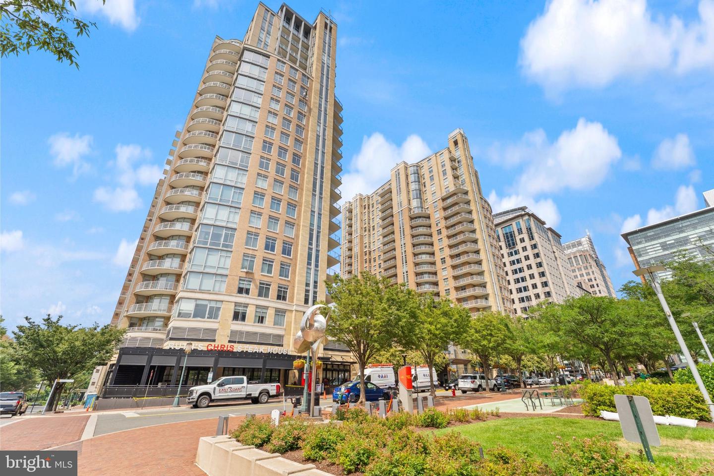 11990 MARKET ST #701, RESTON, Virginia 20190, 2 Bedrooms Bedrooms, ,2 BathroomsBathrooms,Residential,For sale,11990 MARKET ST #701,VAFX2242742 MLS # VAFX2242742