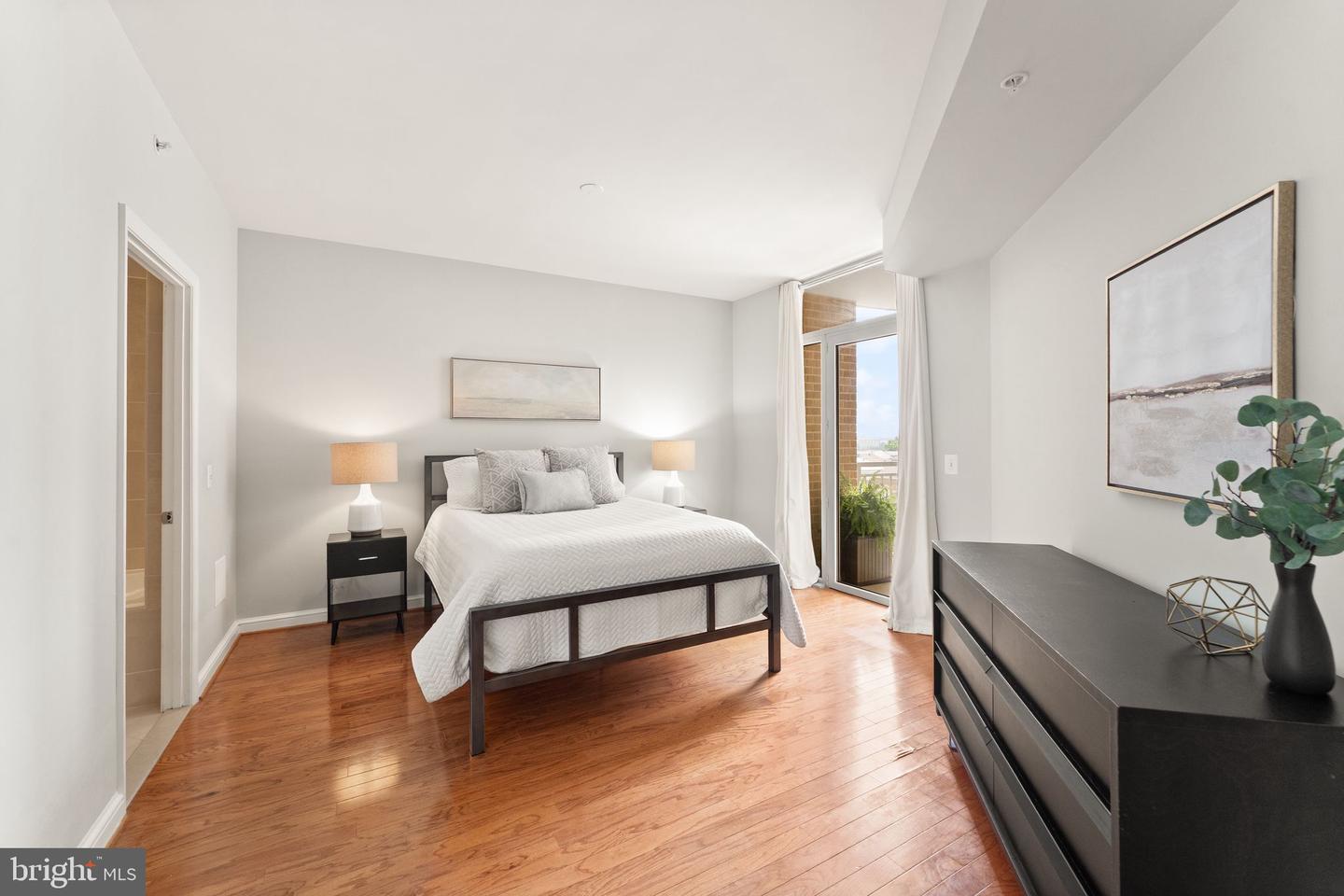 11990 MARKET ST #701, RESTON, Virginia 20190, 2 Bedrooms Bedrooms, ,2 BathroomsBathrooms,Residential,For sale,11990 MARKET ST #701,VAFX2242742 MLS # VAFX2242742