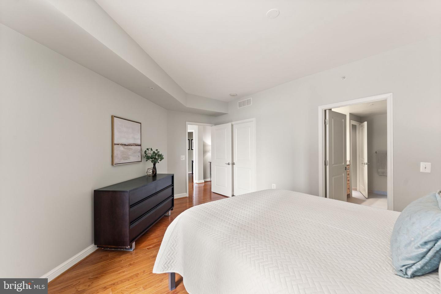 11990 MARKET ST #701, RESTON, Virginia 20190, 2 Bedrooms Bedrooms, ,2 BathroomsBathrooms,Residential,For sale,11990 MARKET ST #701,VAFX2242742 MLS # VAFX2242742