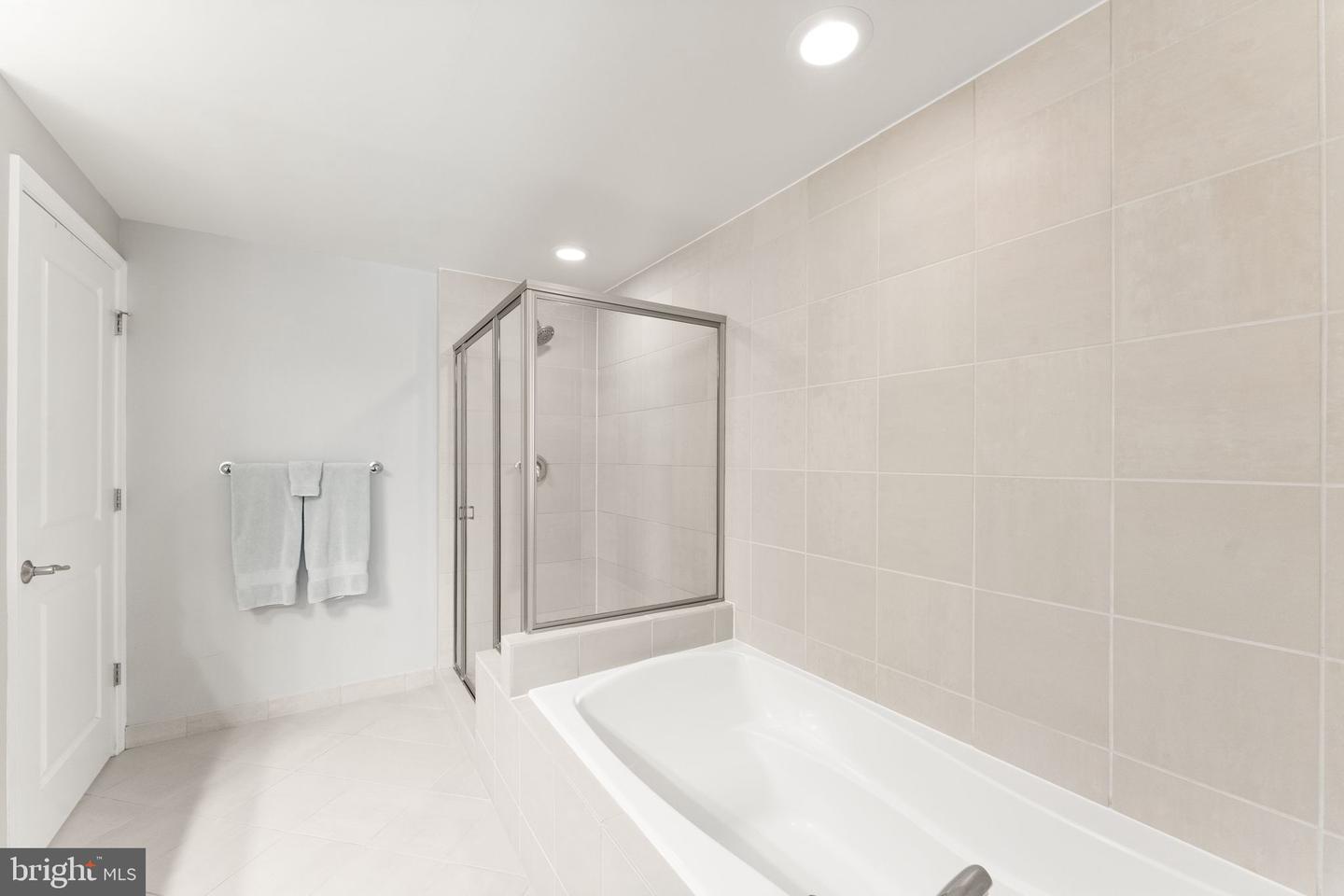 11990 MARKET ST #701, RESTON, Virginia 20190, 2 Bedrooms Bedrooms, ,2 BathroomsBathrooms,Residential,For sale,11990 MARKET ST #701,VAFX2242742 MLS # VAFX2242742