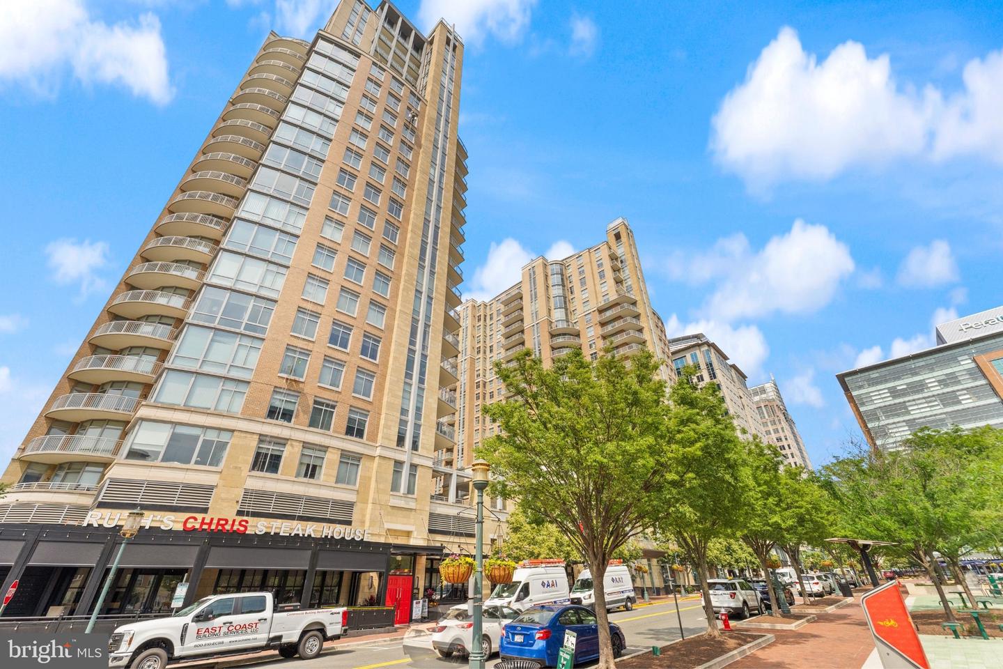11990 MARKET ST #701, RESTON, Virginia 20190, 2 Bedrooms Bedrooms, ,2 BathroomsBathrooms,Residential,For sale,11990 MARKET ST #701,VAFX2242742 MLS # VAFX2242742