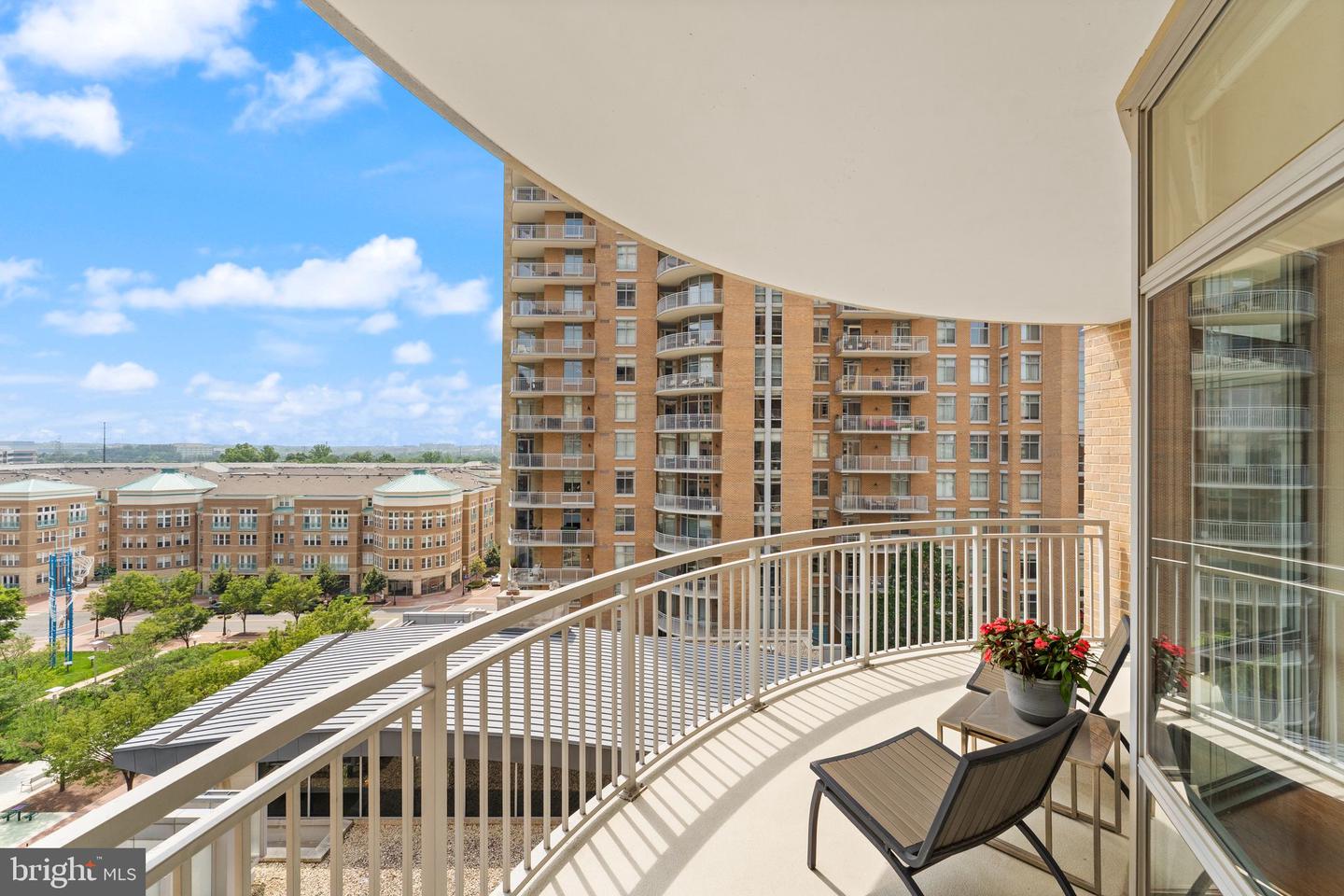 11990 MARKET ST #701, RESTON, Virginia 20190, 2 Bedrooms Bedrooms, ,2 BathroomsBathrooms,Residential,For sale,11990 MARKET ST #701,VAFX2242742 MLS # VAFX2242742