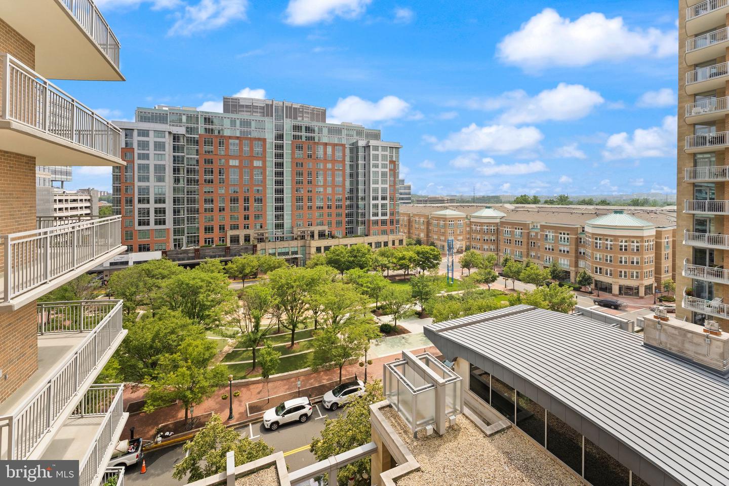 11990 MARKET ST #701, RESTON, Virginia 20190, 2 Bedrooms Bedrooms, ,2 BathroomsBathrooms,Residential,For sale,11990 MARKET ST #701,VAFX2242742 MLS # VAFX2242742