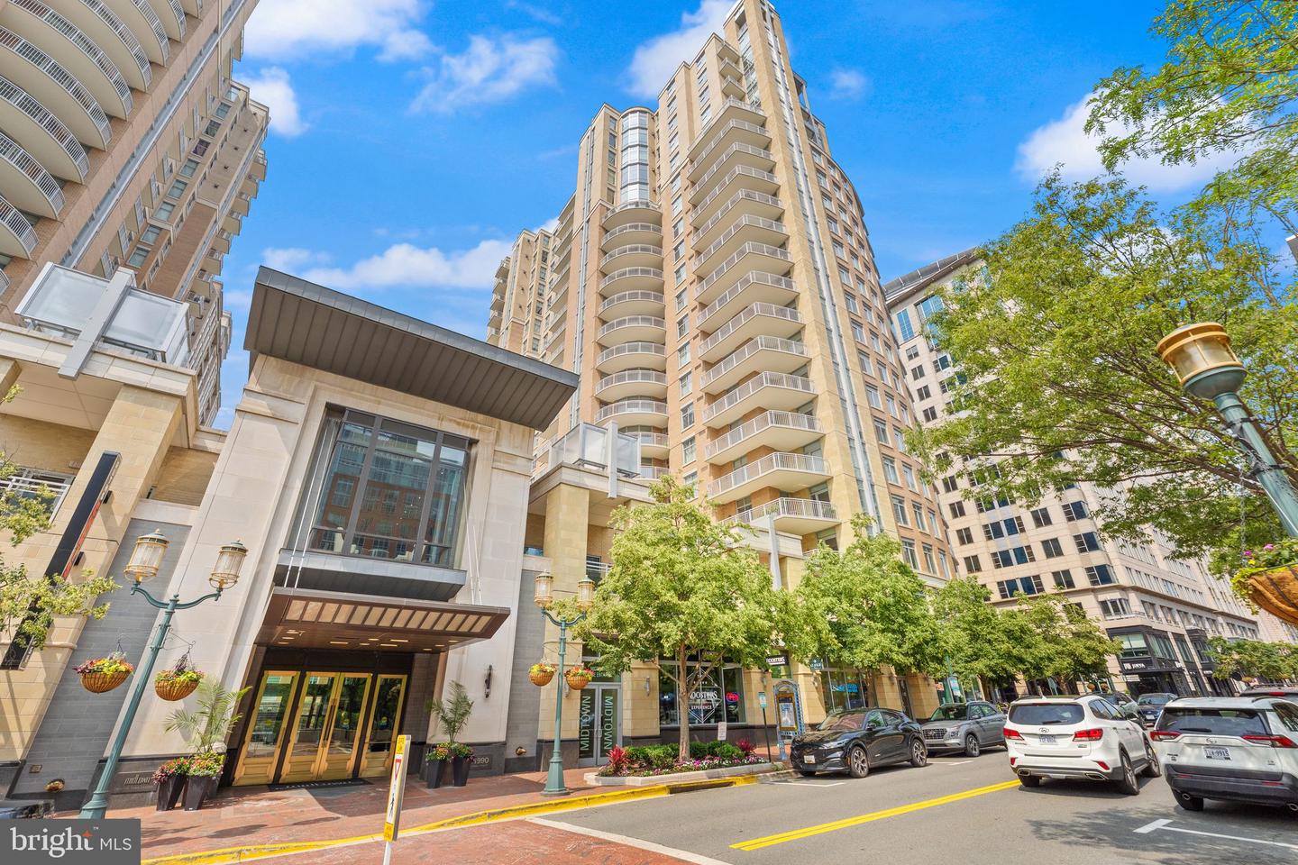 11990 MARKET ST #701, RESTON, Virginia 20190, 2 Bedrooms Bedrooms, ,2 BathroomsBathrooms,Residential,For sale,11990 MARKET ST #701,VAFX2242742 MLS # VAFX2242742