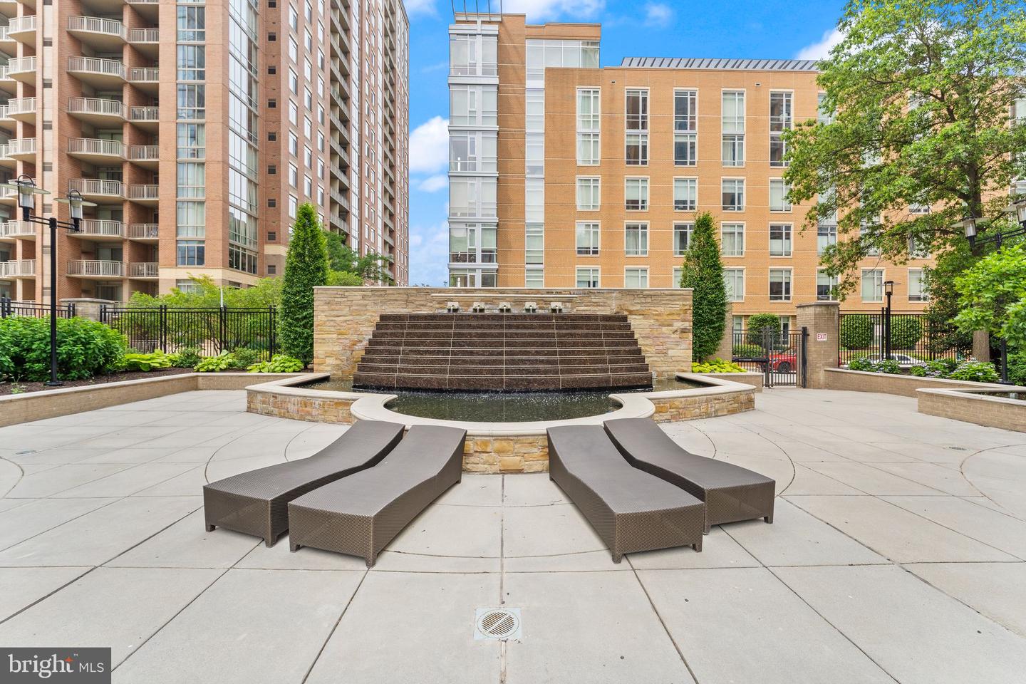 11990 MARKET ST #701, RESTON, Virginia 20190, 2 Bedrooms Bedrooms, ,2 BathroomsBathrooms,Residential,For sale,11990 MARKET ST #701,VAFX2242742 MLS # VAFX2242742