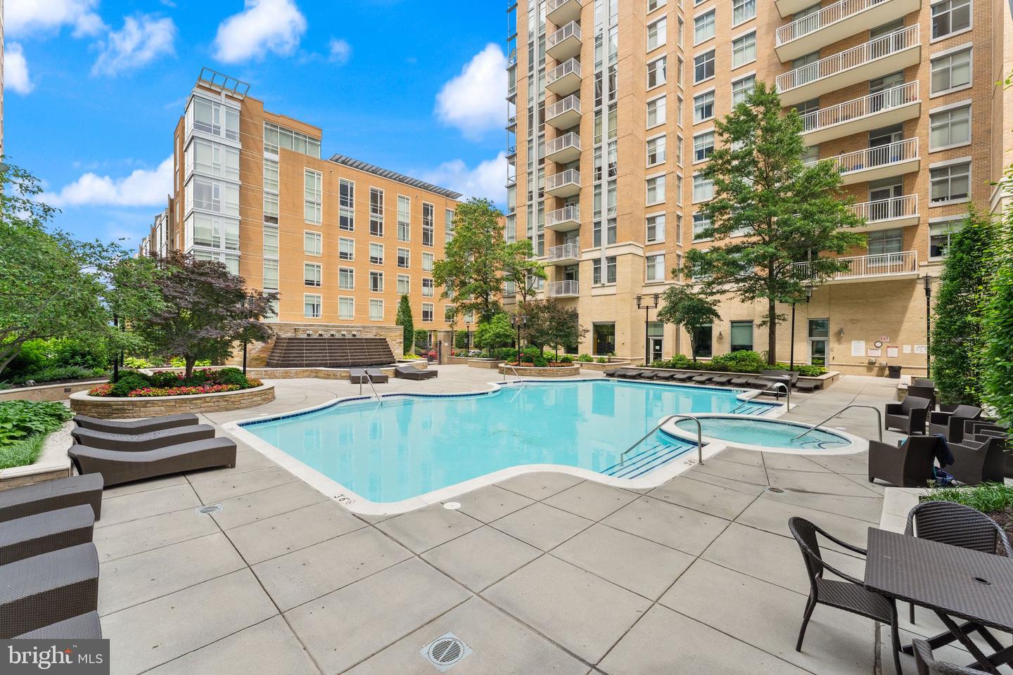 11990 MARKET ST #701, RESTON, Virginia 20190, 2 Bedrooms Bedrooms, ,2 BathroomsBathrooms,Residential,For sale,11990 MARKET ST #701,VAFX2242742 MLS # VAFX2242742