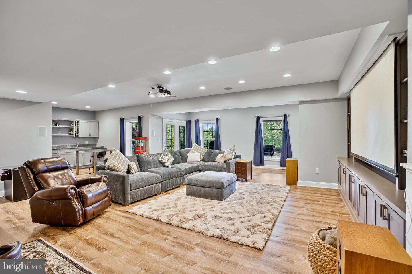 18604 WILD RASPBERRY DR, PURCELLVILLE, Virginia 20132, 5 Bedrooms Bedrooms, ,3 BathroomsBathrooms,Residential,For sale,18604 WILD RASPBERRY DR,VALO2097630 MLS # VALO2097630