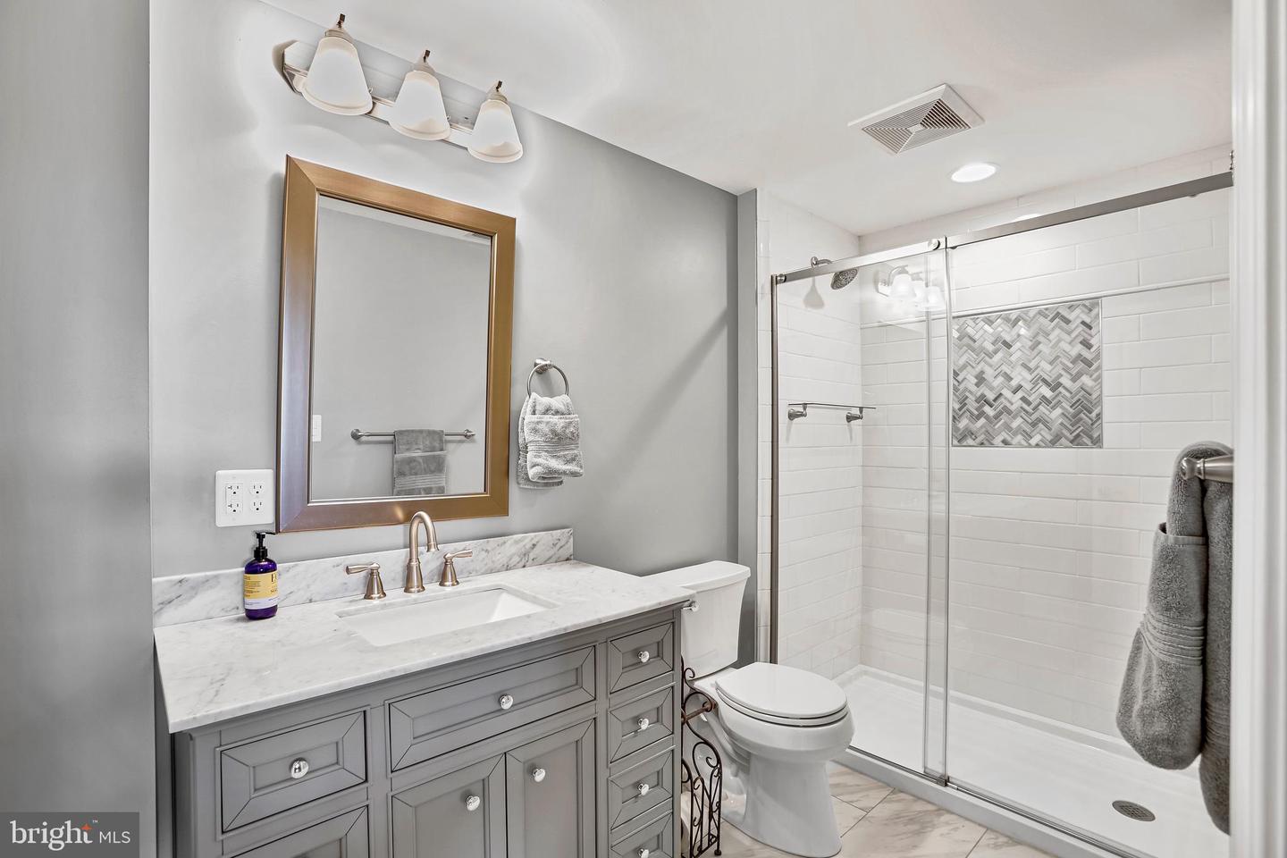 18604 WILD RASPBERRY DR, PURCELLVILLE, Virginia 20132, 5 Bedrooms Bedrooms, ,3 BathroomsBathrooms,Residential,For sale,18604 WILD RASPBERRY DR,VALO2097630 MLS # VALO2097630