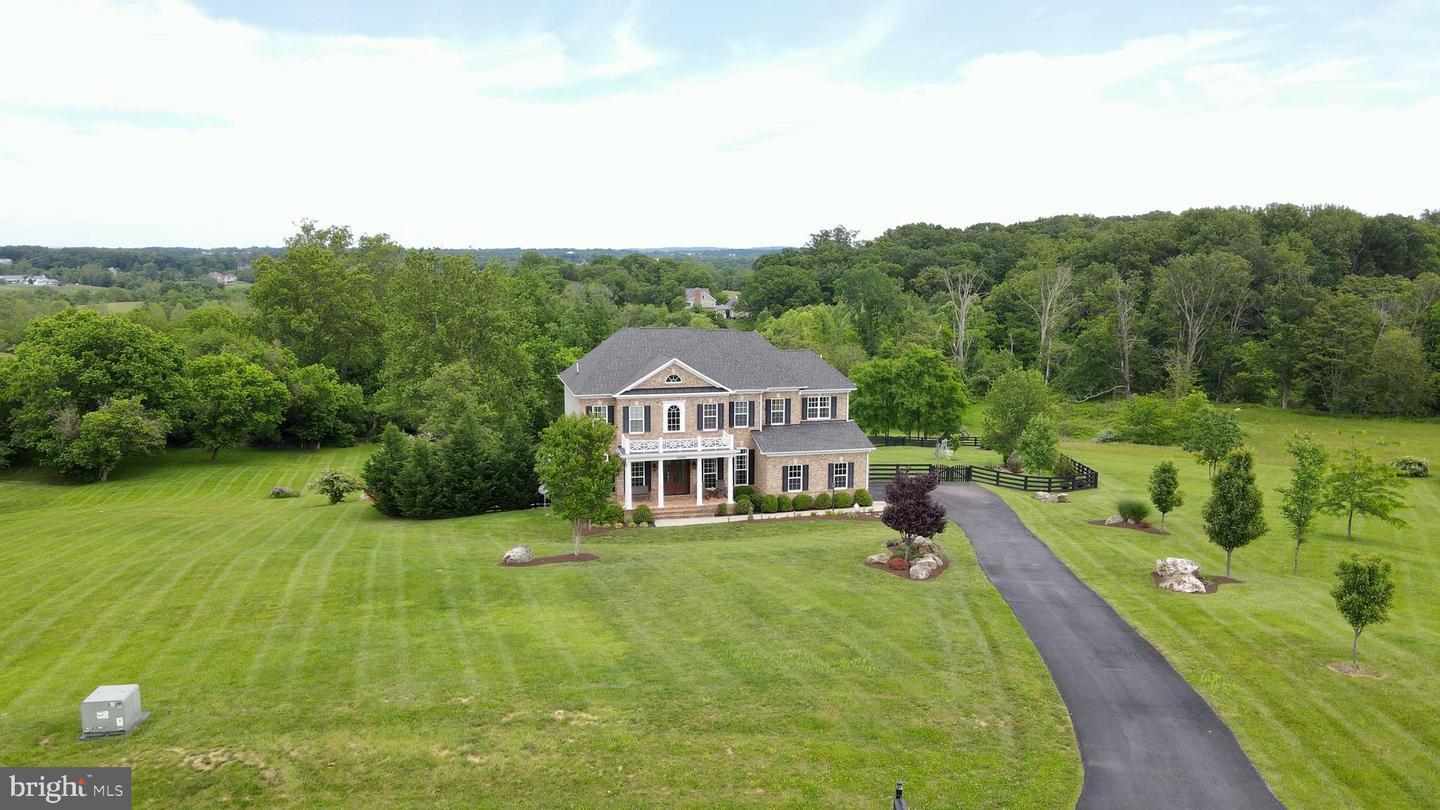 18604 WILD RASPBERRY DR, PURCELLVILLE, Virginia 20132, 5 Bedrooms Bedrooms, ,3 BathroomsBathrooms,Residential,For sale,18604 WILD RASPBERRY DR,VALO2097630 MLS # VALO2097630