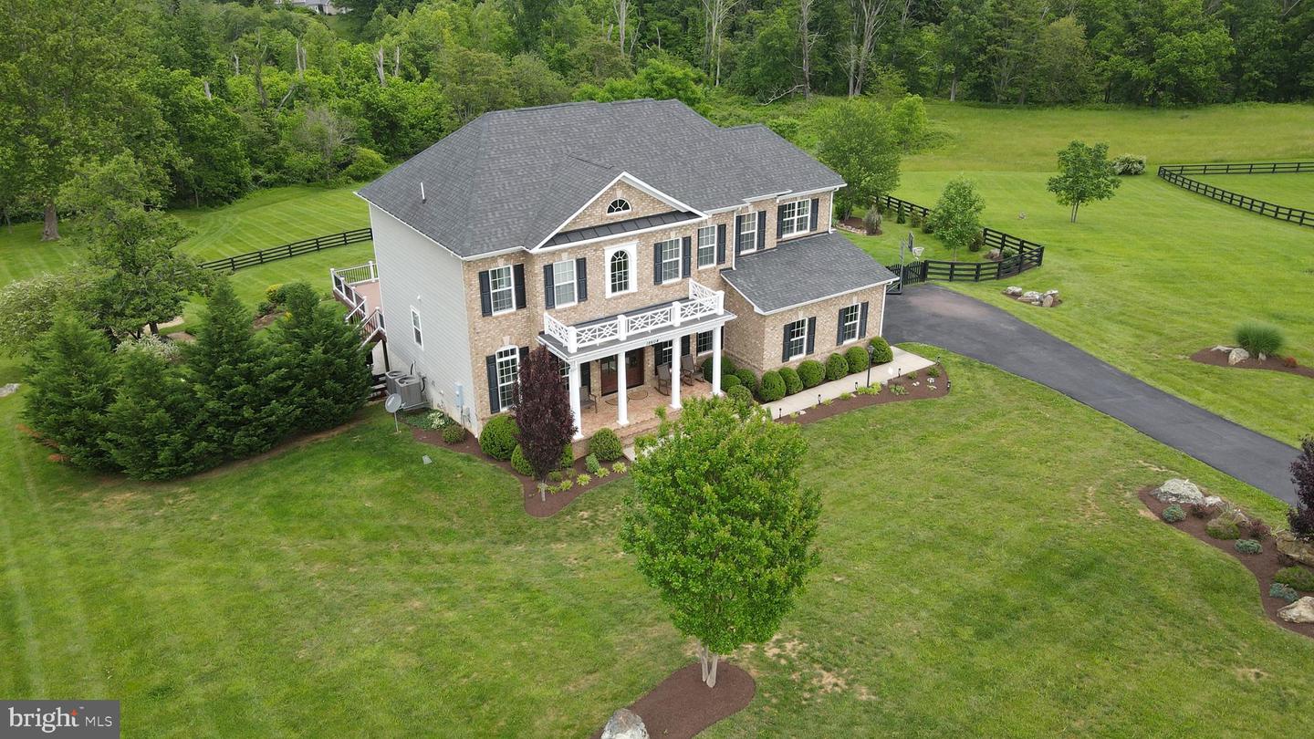 18604 WILD RASPBERRY DR, PURCELLVILLE, Virginia 20132, 5 Bedrooms Bedrooms, ,3 BathroomsBathrooms,Residential,For sale,18604 WILD RASPBERRY DR,VALO2097630 MLS # VALO2097630