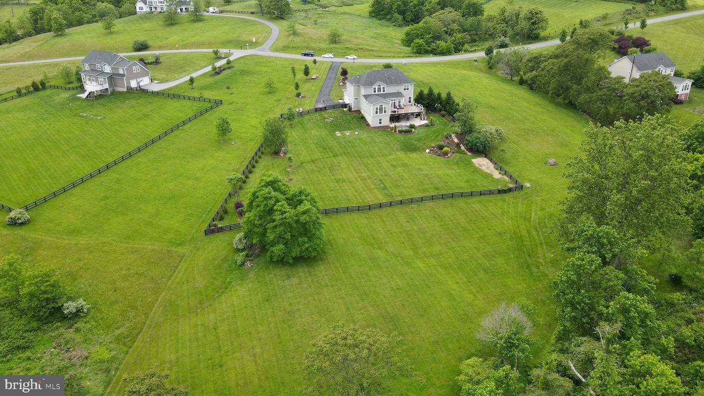 18604 WILD RASPBERRY DR, PURCELLVILLE, Virginia 20132, 5 Bedrooms Bedrooms, ,3 BathroomsBathrooms,Residential,For sale,18604 WILD RASPBERRY DR,VALO2097630 MLS # VALO2097630