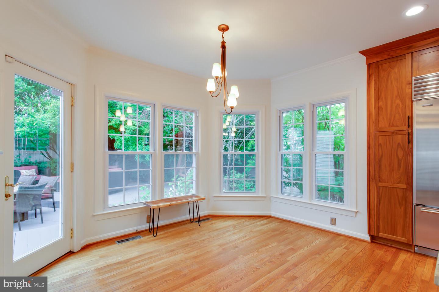1201 DARTMOUTH RD, ALEXANDRIA, Virginia 22314, 4 Bedrooms Bedrooms, 13 Rooms Rooms,3 BathroomsBathrooms,Residential,For sale,1201 DARTMOUTH RD,VAAX2045650 MLS # VAAX2045650