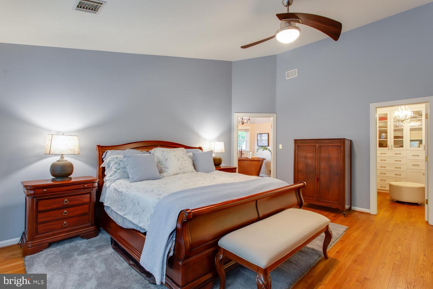 1201 DARTMOUTH RD, ALEXANDRIA, Virginia 22314, 4 Bedrooms Bedrooms, 13 Rooms Rooms,3 BathroomsBathrooms,Residential,For sale,1201 DARTMOUTH RD,VAAX2045650 MLS # VAAX2045650