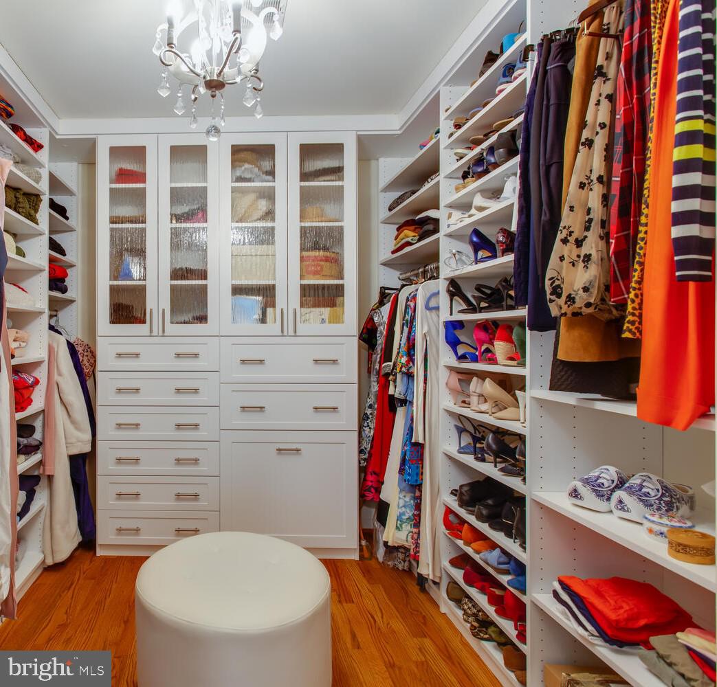 1201 DARTMOUTH RD, ALEXANDRIA, Virginia 22314, 4 Bedrooms Bedrooms, 13 Rooms Rooms,3 BathroomsBathrooms,Residential,For sale,1201 DARTMOUTH RD,VAAX2045650 MLS # VAAX2045650