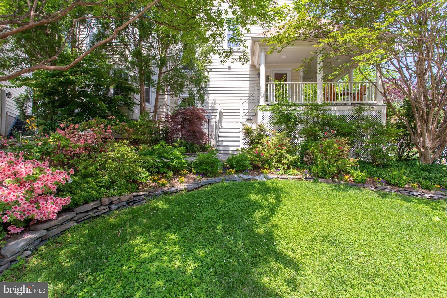 1201 DARTMOUTH RD, ALEXANDRIA, Virginia 22314, 4 Bedrooms Bedrooms, 13 Rooms Rooms,3 BathroomsBathrooms,Residential,For sale,1201 DARTMOUTH RD,VAAX2045650 MLS # VAAX2045650