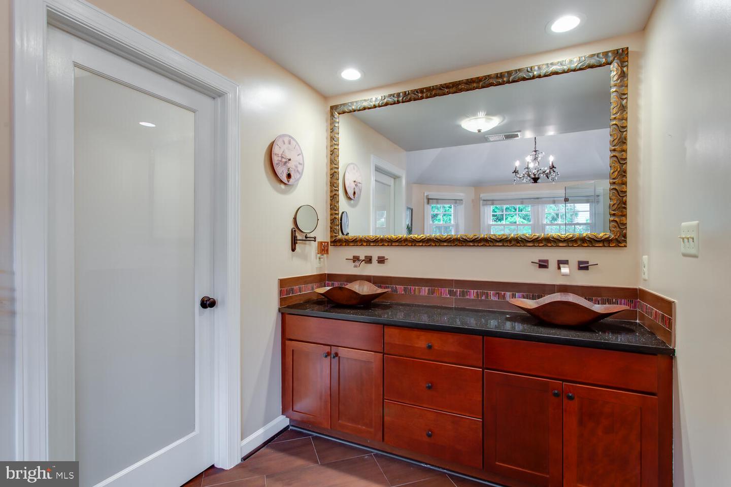 1201 DARTMOUTH RD, ALEXANDRIA, Virginia 22314, 4 Bedrooms Bedrooms, 13 Rooms Rooms,3 BathroomsBathrooms,Residential,For sale,1201 DARTMOUTH RD,VAAX2045650 MLS # VAAX2045650