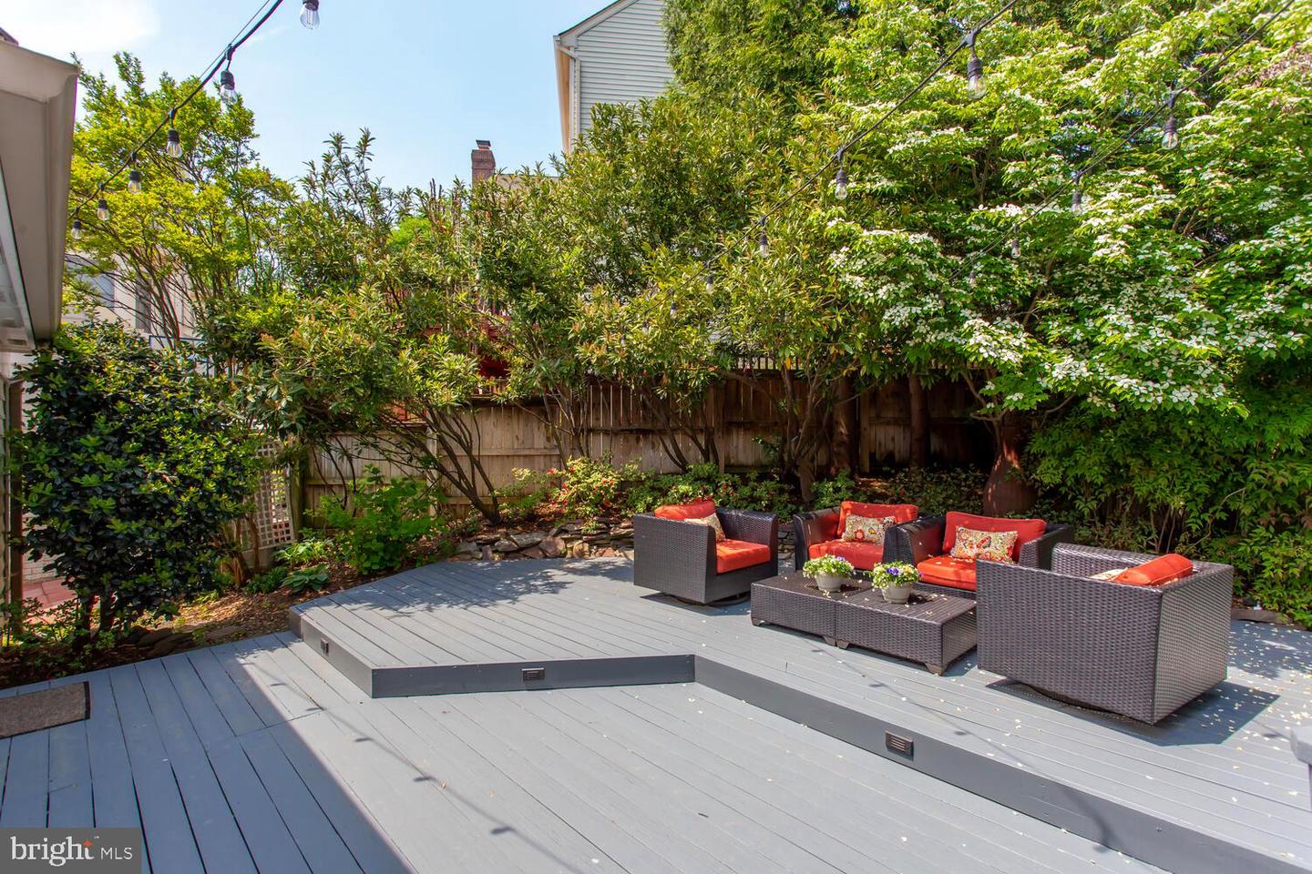 1201 DARTMOUTH RD, ALEXANDRIA, Virginia 22314, 4 Bedrooms Bedrooms, 13 Rooms Rooms,3 BathroomsBathrooms,Residential,For sale,1201 DARTMOUTH RD,VAAX2045650 MLS # VAAX2045650