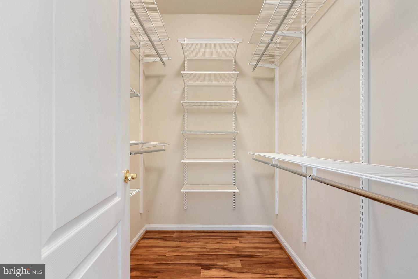 44372 SUNSET MAPLE DR, ASHBURN, Virginia 20147, 3 Bedrooms Bedrooms, ,2 BathroomsBathrooms,Residential,For sale,44372 SUNSET MAPLE DR,VALO2097602 MLS # VALO2097602