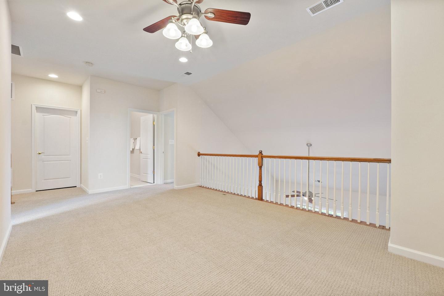 44372 SUNSET MAPLE DR, ASHBURN, Virginia 20147, 3 Bedrooms Bedrooms, ,2 BathroomsBathrooms,Residential,For sale,44372 SUNSET MAPLE DR,VALO2097602 MLS # VALO2097602