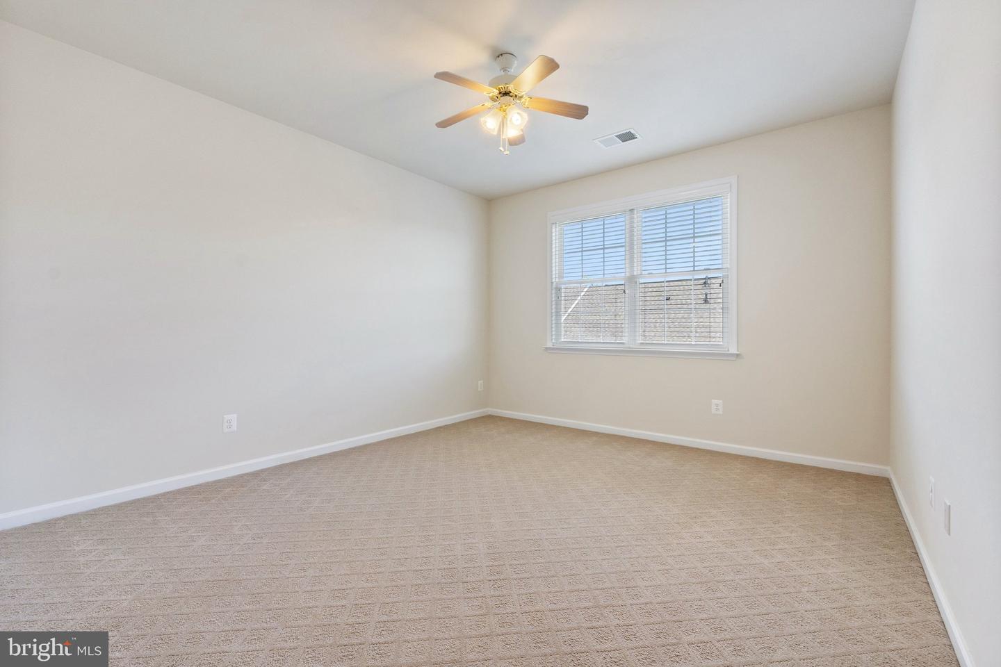 44372 SUNSET MAPLE DR, ASHBURN, Virginia 20147, 3 Bedrooms Bedrooms, ,2 BathroomsBathrooms,Residential,For sale,44372 SUNSET MAPLE DR,VALO2097602 MLS # VALO2097602