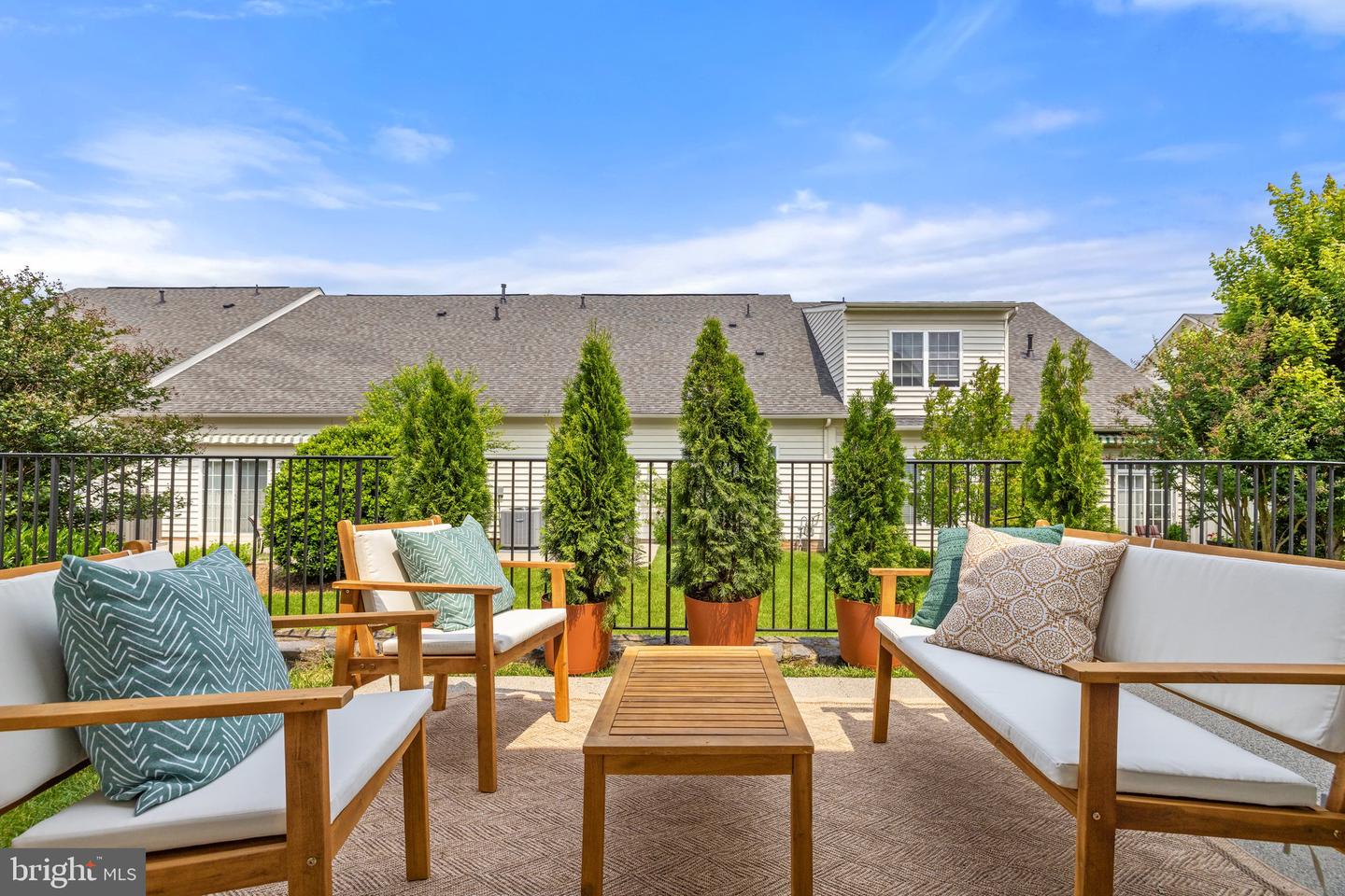 44372 SUNSET MAPLE DR, ASHBURN, Virginia 20147, 3 Bedrooms Bedrooms, ,2 BathroomsBathrooms,Residential,For sale,44372 SUNSET MAPLE DR,VALO2097602 MLS # VALO2097602