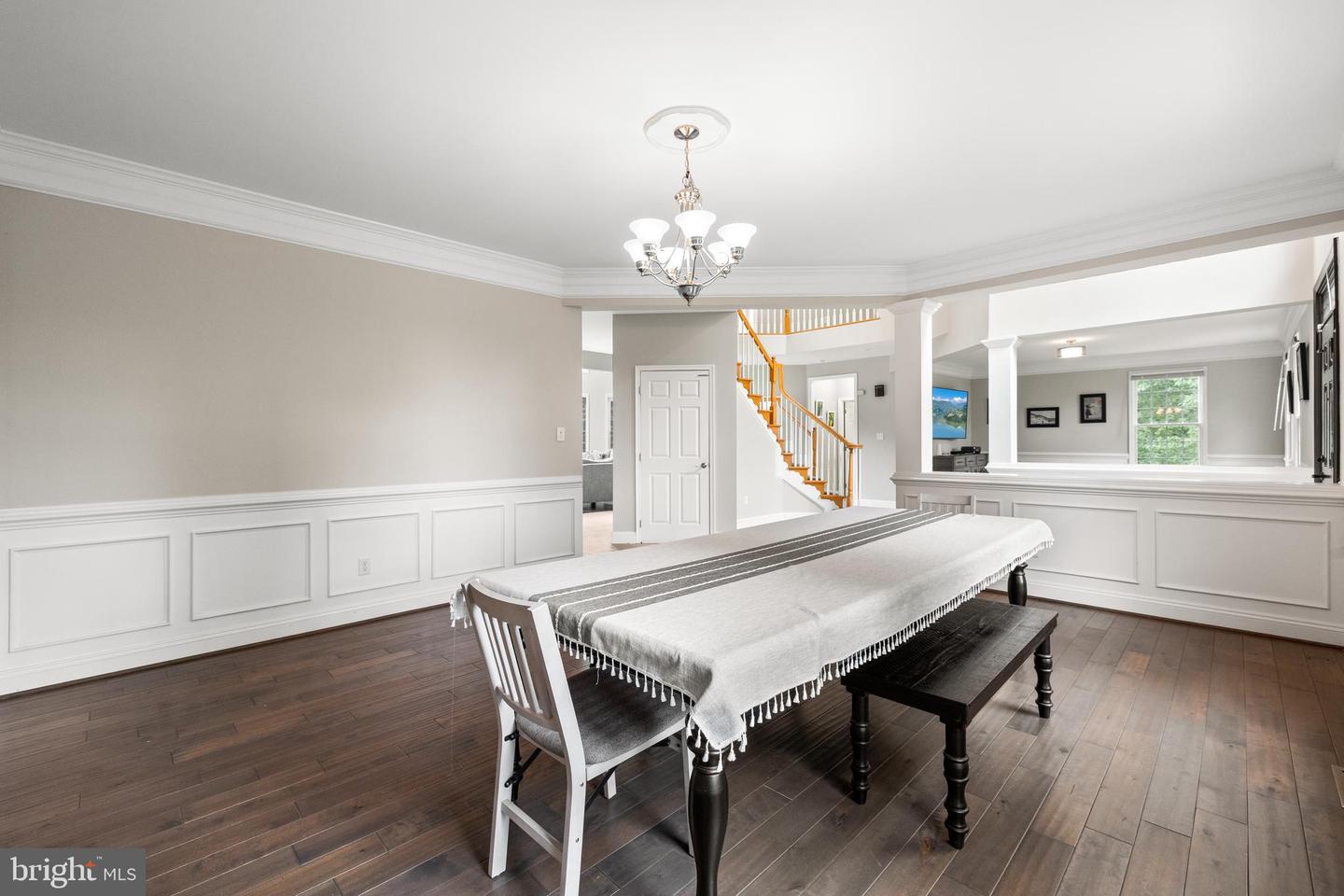 34905 GIDNEY CT, ROUND HILL, Virginia 20141, 6 Bedrooms Bedrooms, ,4 BathroomsBathrooms,Residential,For sale,34905 GIDNEY CT,VALO2097622 MLS # VALO2097622