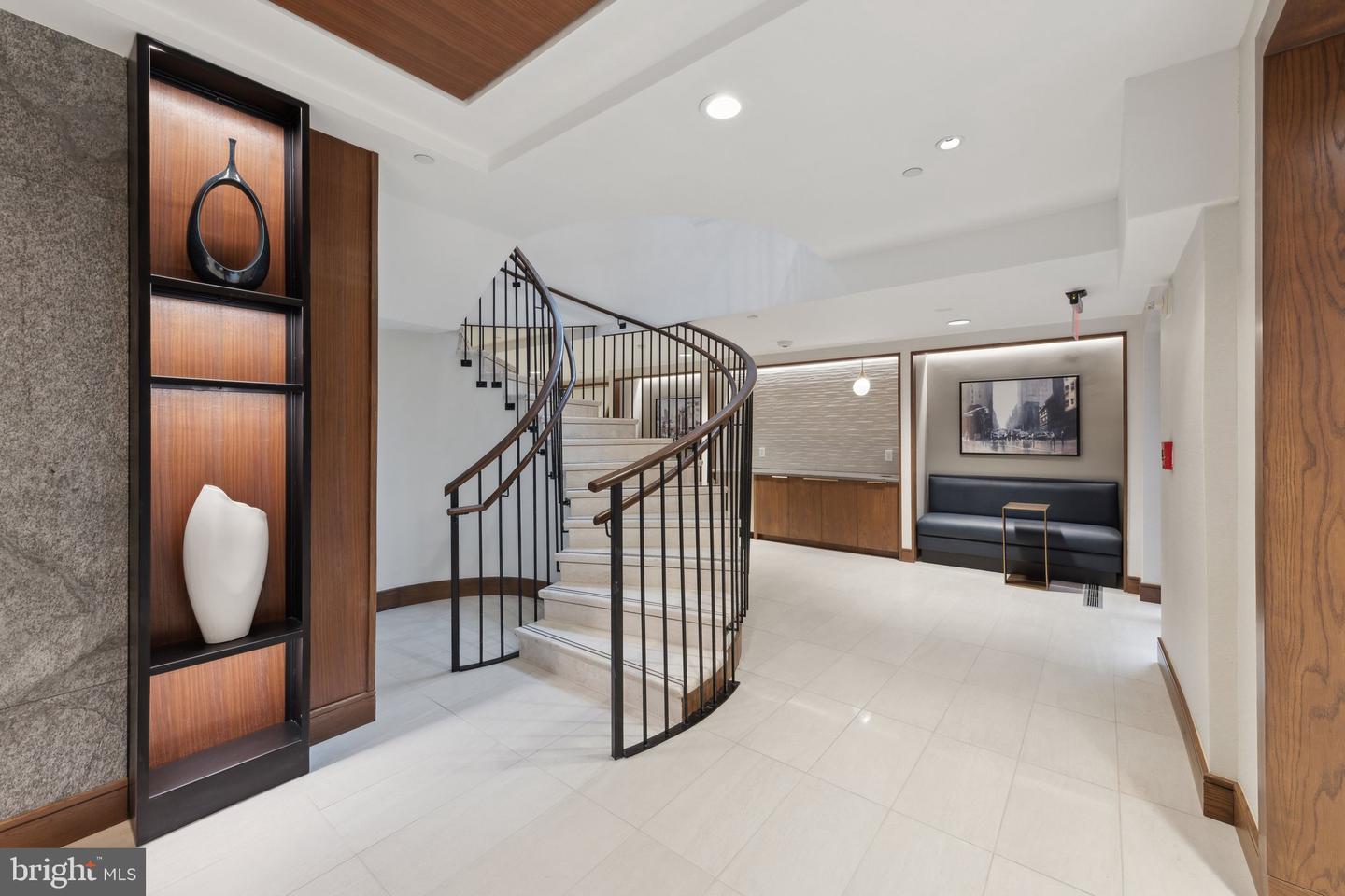 616 E ST NW #1114, WASHINGTON, District Of Columbia 20004, 2 Bedrooms Bedrooms, ,2 BathroomsBathrooms,Residential,For sale,616 E ST NW #1114,DCDC2202272 MLS # DCDC2202272