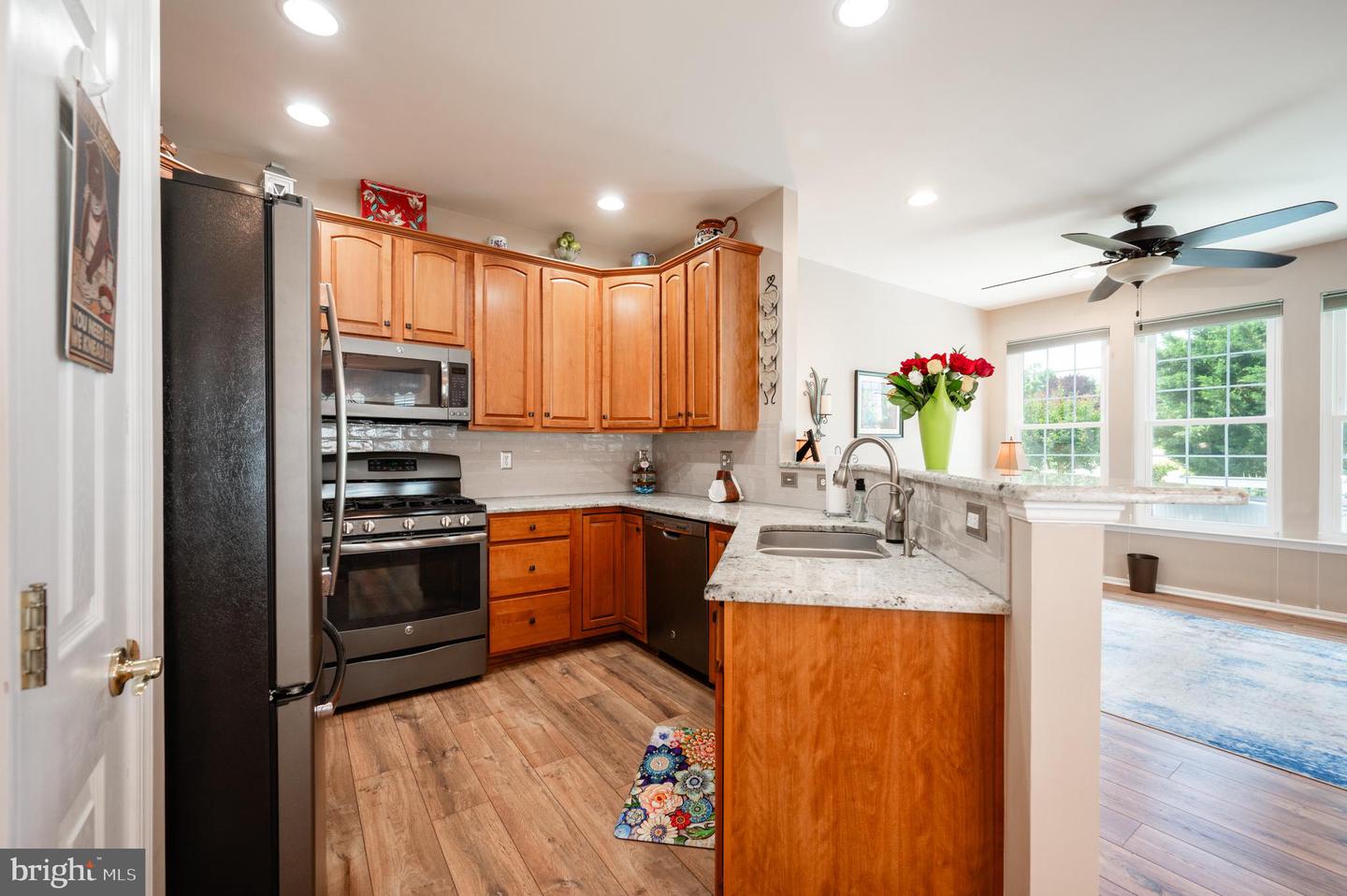 3599 SUTHERLAND CT, WARRENTON, Virginia 20187, 3 Bedrooms Bedrooms, ,2 BathroomsBathrooms,Residential,For sale,3599 SUTHERLAND CT,VAFQ2016760 MLS # VAFQ2016760