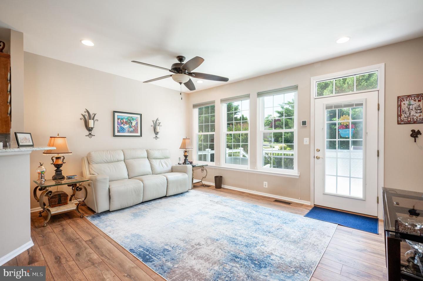 3599 SUTHERLAND CT, WARRENTON, Virginia 20187, 3 Bedrooms Bedrooms, ,2 BathroomsBathrooms,Residential,For sale,3599 SUTHERLAND CT,VAFQ2016760 MLS # VAFQ2016760