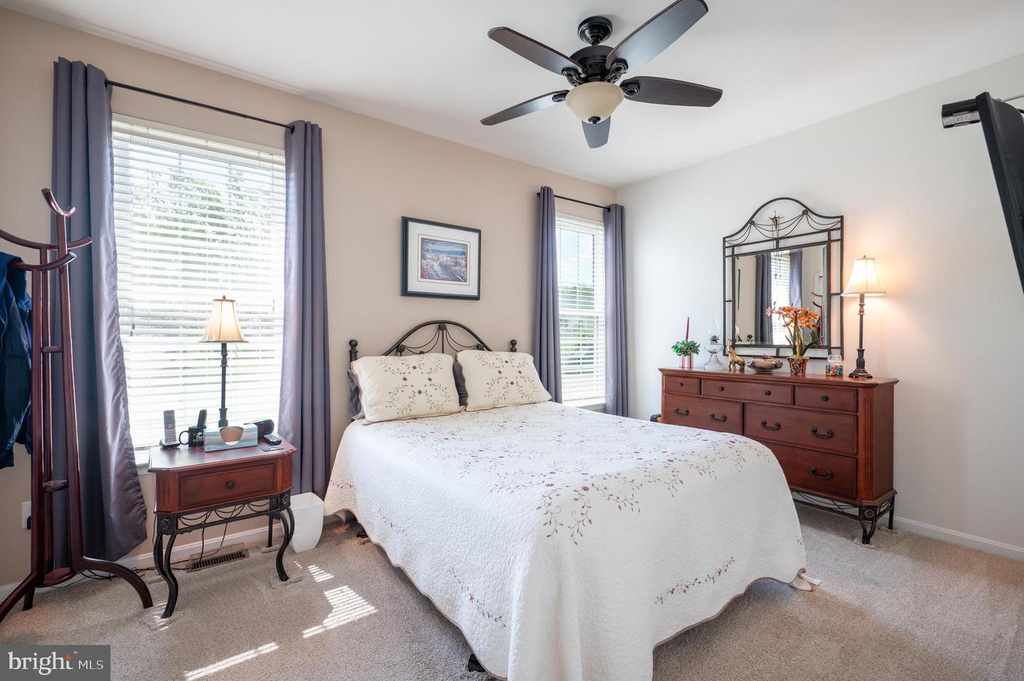 3599 SUTHERLAND CT, WARRENTON, Virginia 20187, 3 Bedrooms Bedrooms, ,2 BathroomsBathrooms,Residential,For sale,3599 SUTHERLAND CT,VAFQ2016760 MLS # VAFQ2016760
