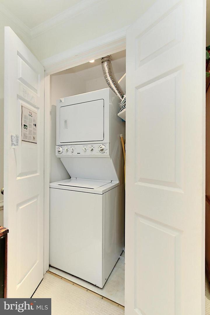 7629 TIVERTON DR, SPRINGFIELD, Virginia 22152, 2 Bedrooms Bedrooms, ,2 BathroomsBathrooms,Residential,For sale,7629 TIVERTON DR,VAFX2243018 MLS # VAFX2243018