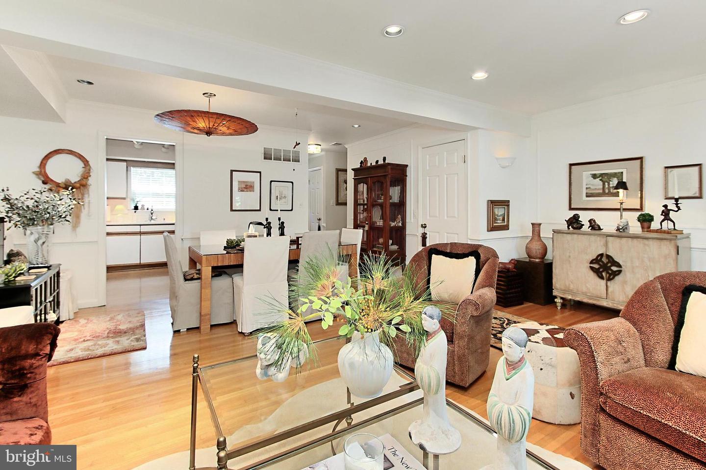 7629 TIVERTON DR, SPRINGFIELD, Virginia 22152, 2 Bedrooms Bedrooms, ,2 BathroomsBathrooms,Residential,For sale,7629 TIVERTON DR,VAFX2243018 MLS # VAFX2243018
