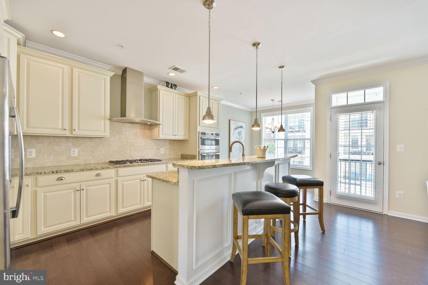 23492 BLUEMONT CHAPEL TER, ASHBURN, Virginia 20148, 3 Bedrooms Bedrooms, ,2 BathroomsBathrooms,Residential,For sale,23492 BLUEMONT CHAPEL TER,VALO2097762 MLS # VALO2097762