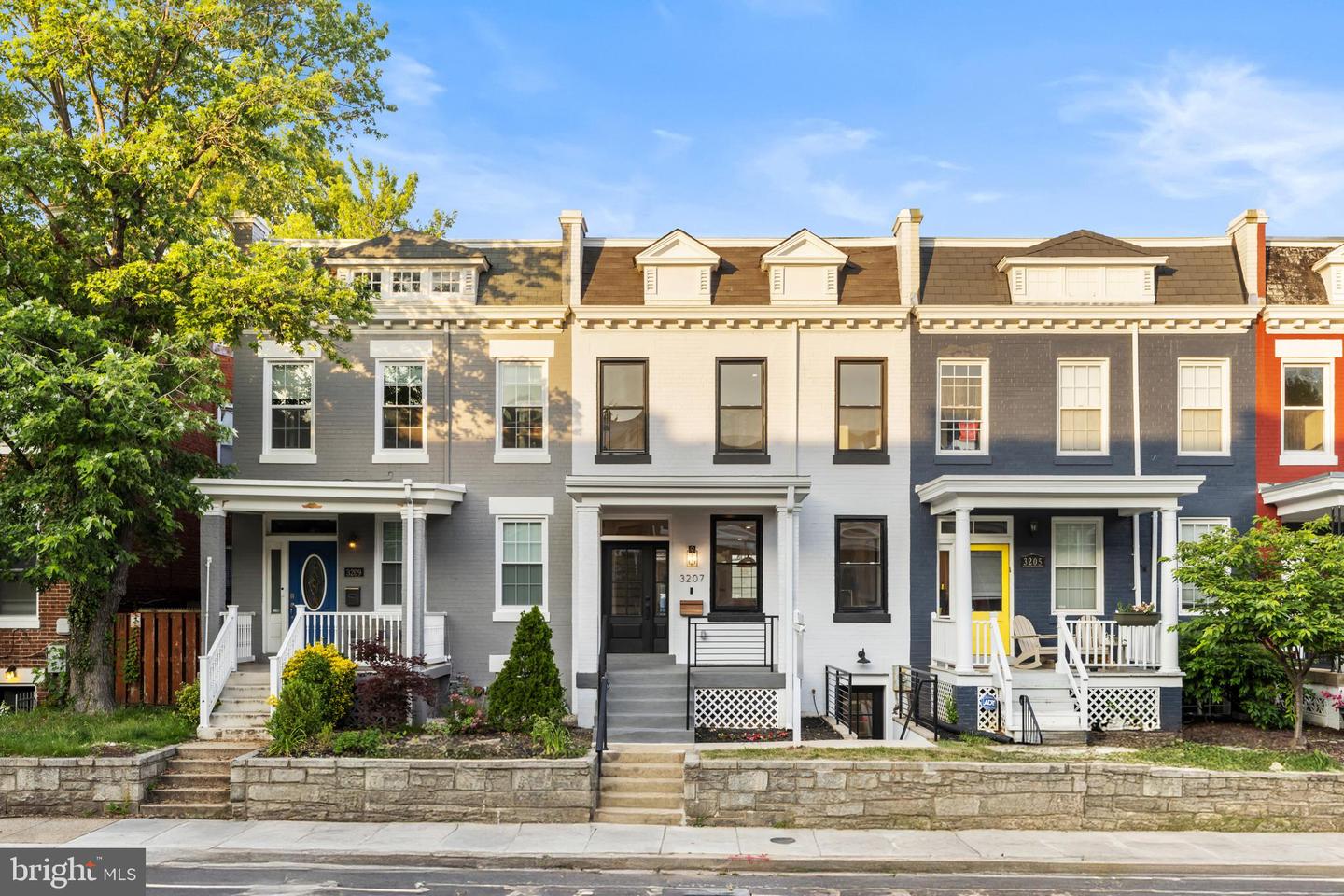 3207 WARDER ST NW, WASHINGTON, District Of Columbia 20010, 4 Bedrooms Bedrooms, ,3 BathroomsBathrooms,Residential,For sale,3207 WARDER ST NW,DCDC2202372 MLS # DCDC2202372