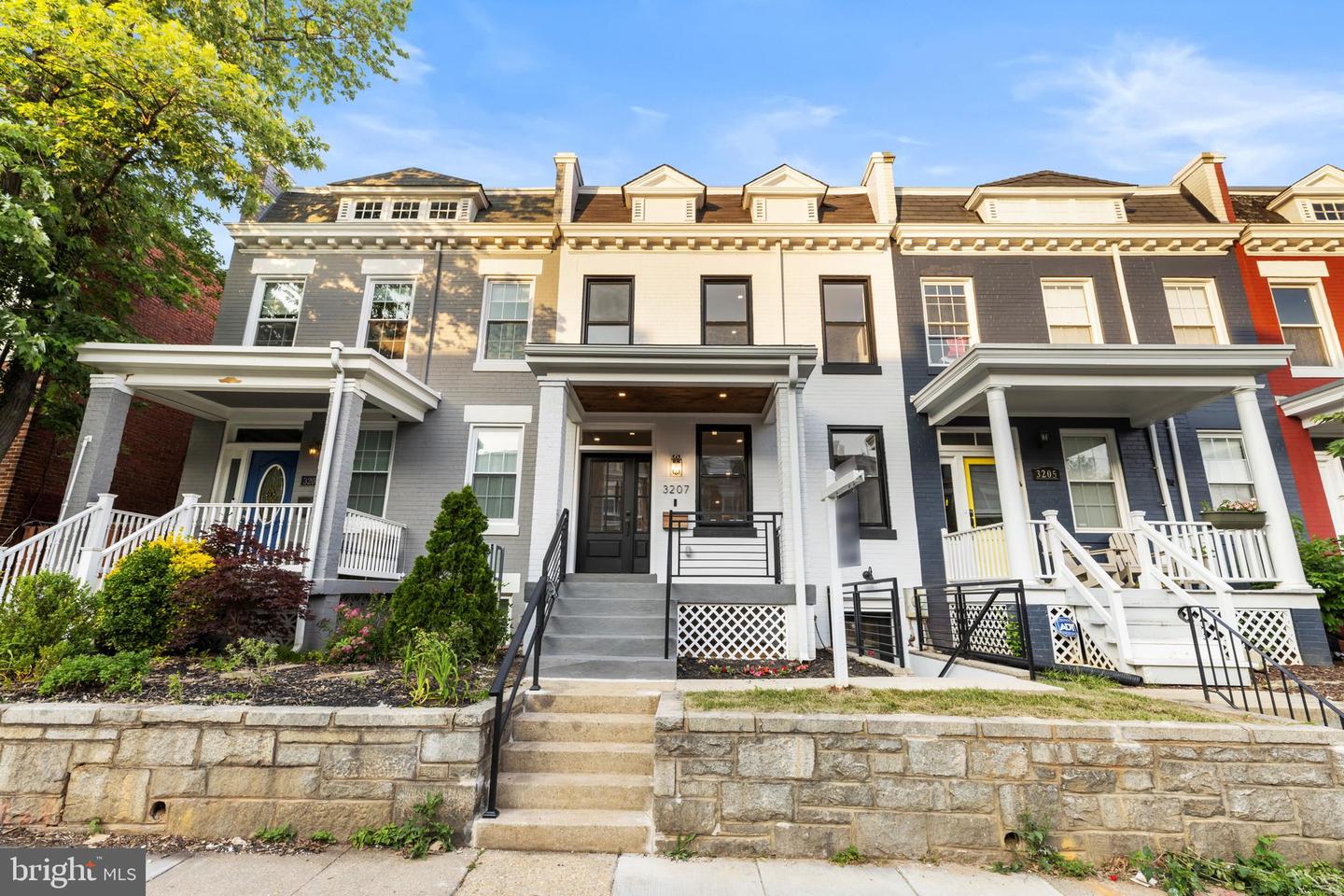 3207 WARDER ST NW, WASHINGTON, District Of Columbia 20010, 4 Bedrooms Bedrooms, ,3 BathroomsBathrooms,Residential,For sale,3207 WARDER ST NW,DCDC2202372 MLS # DCDC2202372