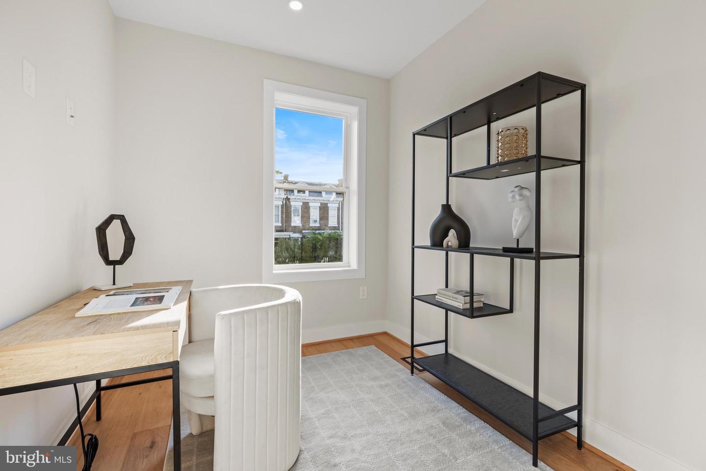3207 WARDER ST NW, WASHINGTON, District Of Columbia 20010, 4 Bedrooms Bedrooms, ,3 BathroomsBathrooms,Residential,For sale,3207 WARDER ST NW,DCDC2202372 MLS # DCDC2202372