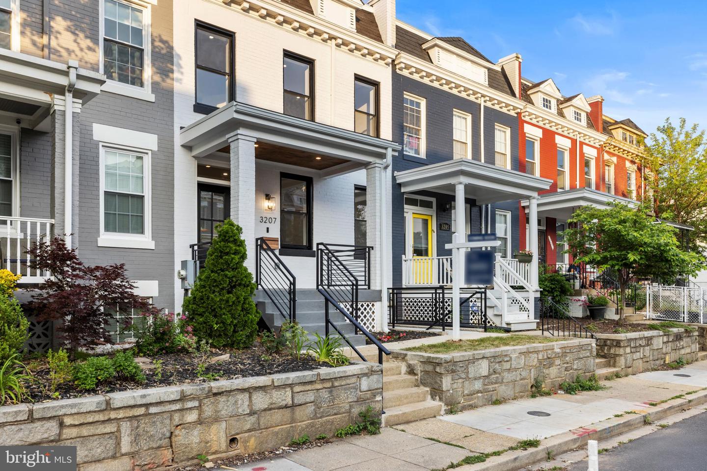 3207 WARDER ST NW, WASHINGTON, District Of Columbia 20010, 4 Bedrooms Bedrooms, ,3 BathroomsBathrooms,Residential,For sale,3207 WARDER ST NW,DCDC2202372 MLS # DCDC2202372