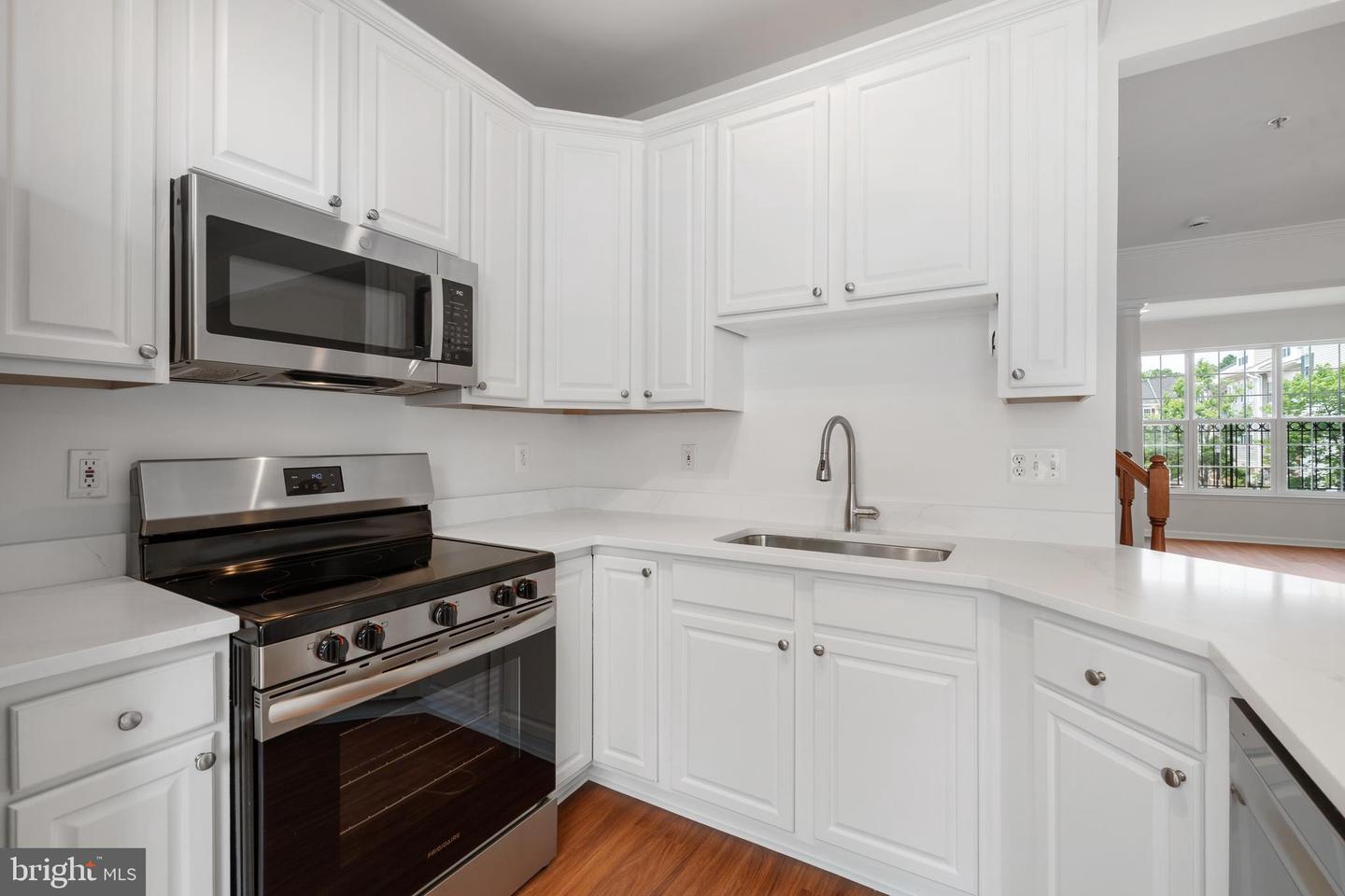 3858 DOMINION MILL DR, ALEXANDRIA, Virginia 22304, 3 Bedrooms Bedrooms, ,2 BathroomsBathrooms,Residential,For sale,3858 DOMINION MILL DR,VAAX2045704 MLS # VAAX2045704