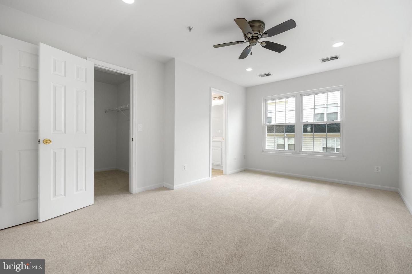 3858 DOMINION MILL DR, ALEXANDRIA, Virginia 22304, 3 Bedrooms Bedrooms, ,2 BathroomsBathrooms,Residential,For sale,3858 DOMINION MILL DR,VAAX2045704 MLS # VAAX2045704