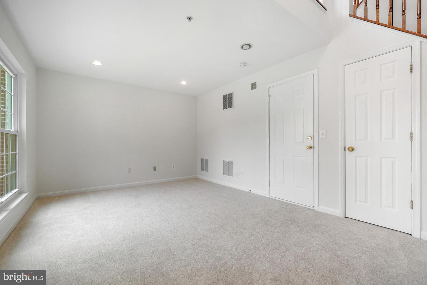 3858 DOMINION MILL DR, ALEXANDRIA, Virginia 22304, 3 Bedrooms Bedrooms, ,2 BathroomsBathrooms,Residential,For sale,3858 DOMINION MILL DR,VAAX2045704 MLS # VAAX2045704