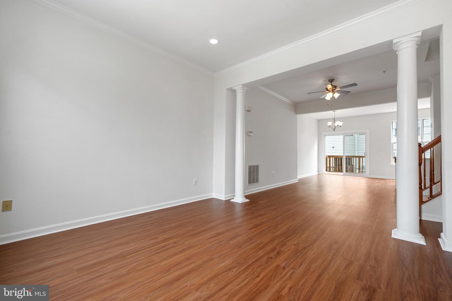 3858 DOMINION MILL DR, ALEXANDRIA, Virginia 22304, 3 Bedrooms Bedrooms, ,2 BathroomsBathrooms,Residential,For sale,3858 DOMINION MILL DR,VAAX2045704 MLS # VAAX2045704