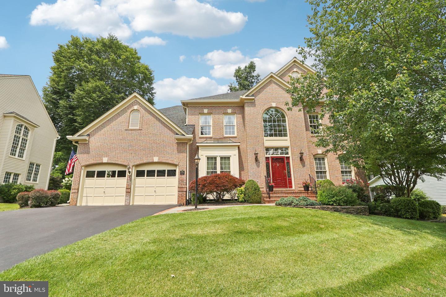 20369 STILLHOUSE BRANCH PL, STERLING, Virginia 20165, 5 Bedrooms Bedrooms, ,4 BathroomsBathrooms,Residential,For sale,20369 STILLHOUSE BRANCH PL,VALO2097814 MLS # VALO2097814