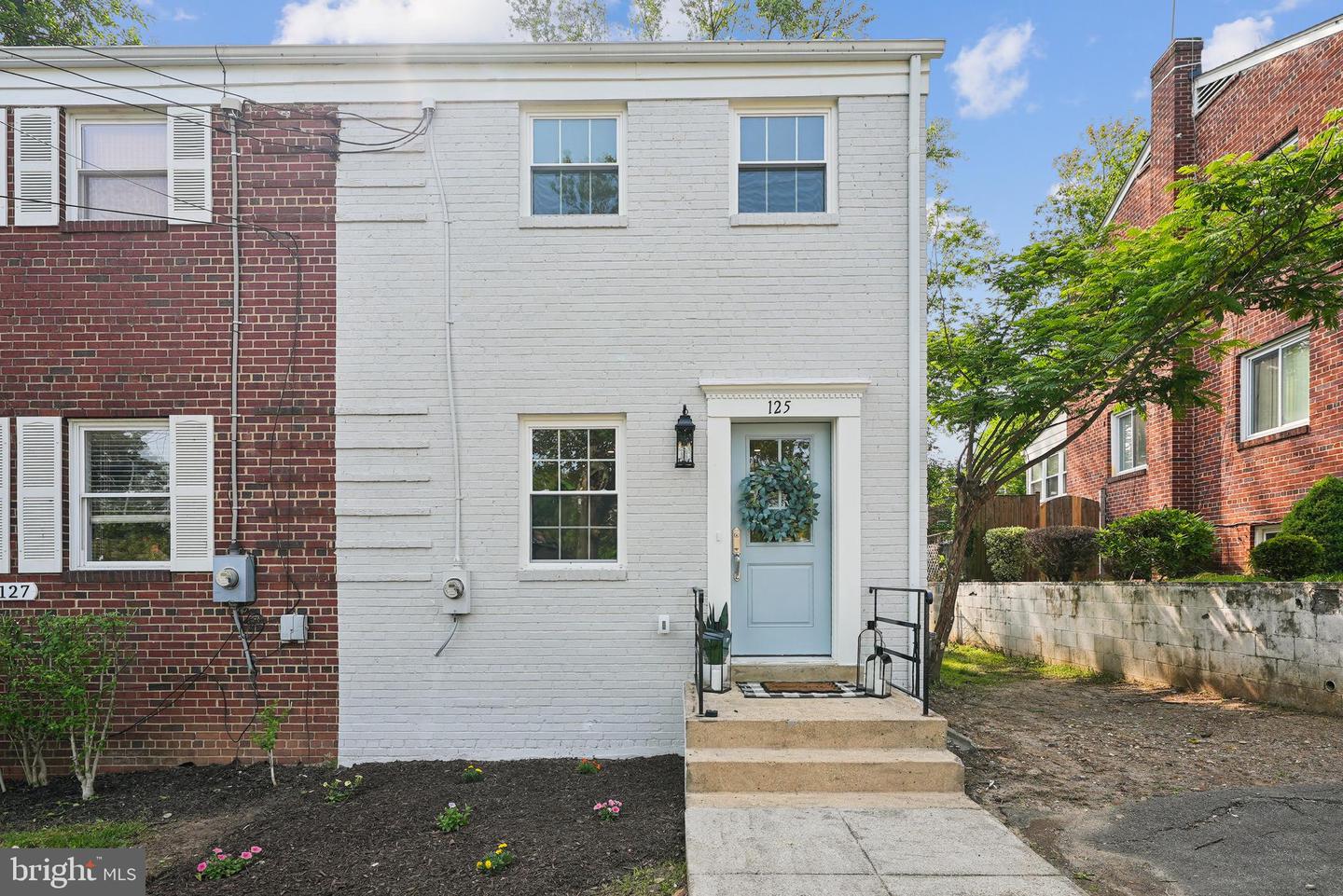 125 S INGRAM ST, ALEXANDRIA, Virginia 22304, 2 Bedrooms Bedrooms, ,2 BathroomsBathrooms,Residential,For sale,125 S INGRAM ST,VAAX2045716 MLS # VAAX2045716